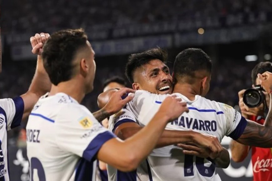 Talleres necesita ganar y que Vélez no lo haga para ser campeón. Foto: Prensa/Talleres