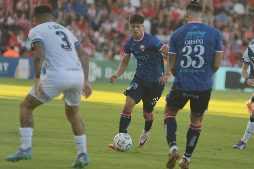 Sábado de fútbol de definiciones en el 15 de Abril. Crédito: El Litoral