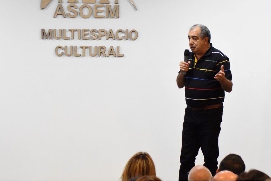 ASOEM distinguió a trabajadores en el Día del Jubilado y Jubilada Municipal