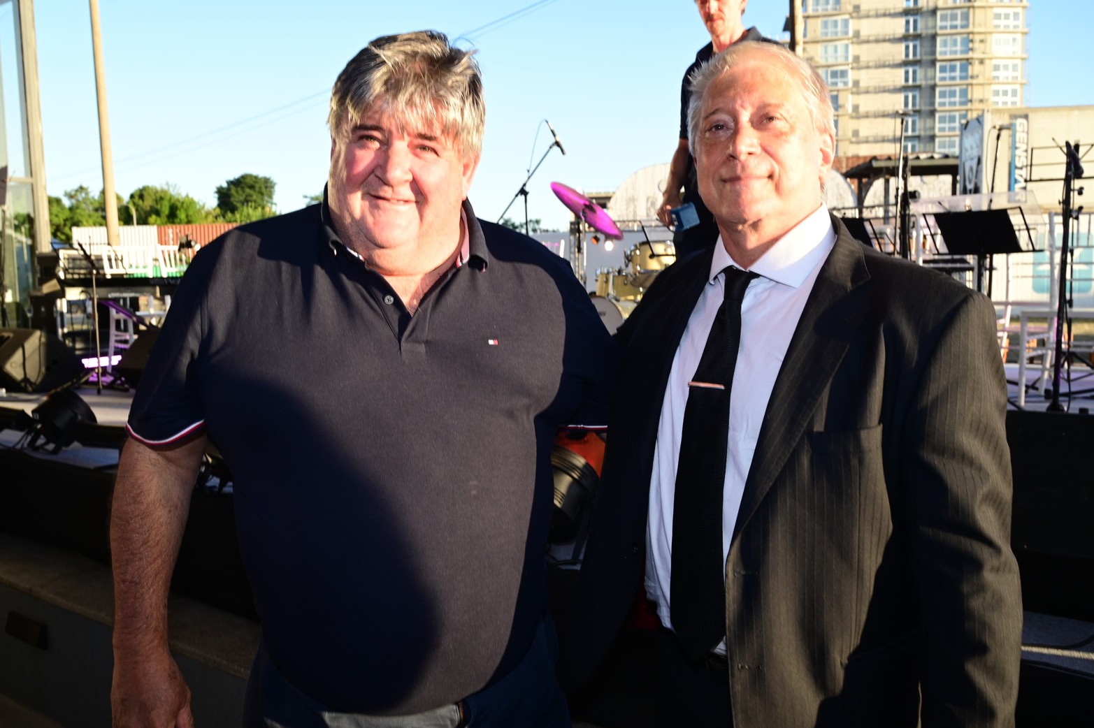 El Litoral inaugura nuevo edificio en el Puerto de Santa Fe. 