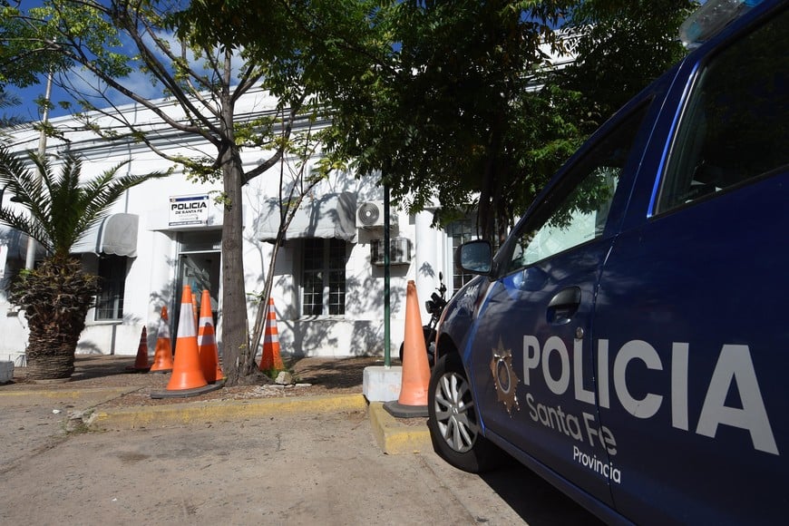 Tras los trámites de rigor en la Comisaría 8va., el implicado quedó a disposición del fiscal en turno. Crédito: Pablo Aguirre