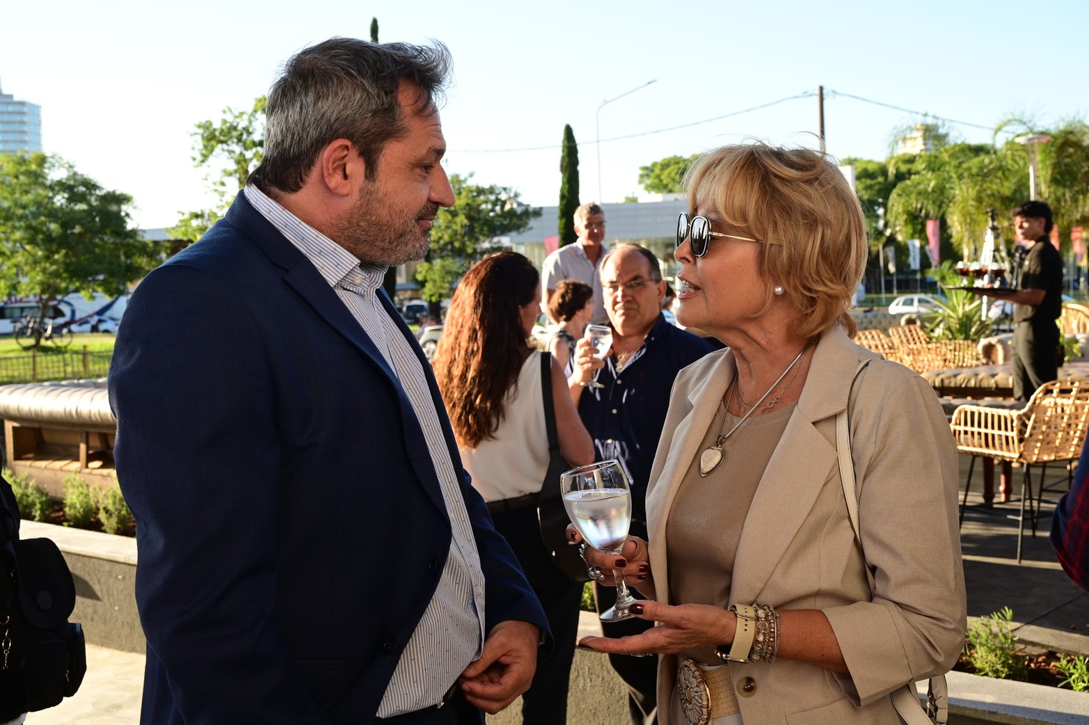 El Litoral inaugura nuevo edificio en el Puerto de Santa Fe. 