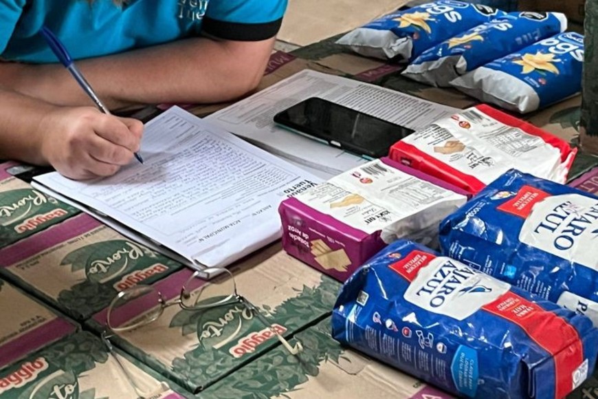 La inspección se basó en productos que tendría los rótulos alterados. Foto: MVT