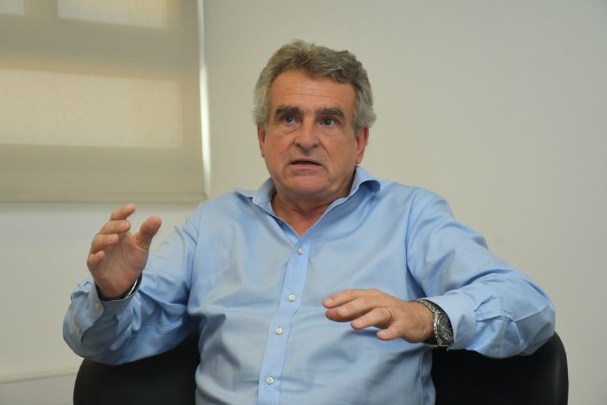 Agustín Rossi, diputado nacional por Santa Fe y ex Ministro de Defensa, una de las voces más críticas con el DNU sobre la SIDE. Foto: Archivo.