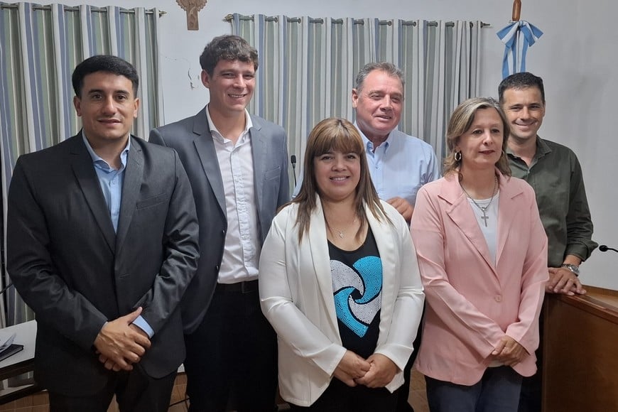 La ordenanza aprobada establece un marco normativo que busca fomentar la inversión privada y la urbanización ordenada, con el objetivo de generar una mayor oferta inmobiliaria, lo que contribuirá a reducir los elevados precios de los inmuebles en la ciudad. Además, Marelli enfatizó que esta normativa no solo abarca lo urbanístico, sino que también tiene un enfoque productivo e industrial, promoviendo un crecimiento integral y equilibrado para San Javier.