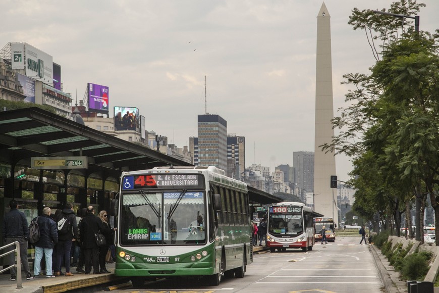 Transporte público gratuito durante la jornada electoral.