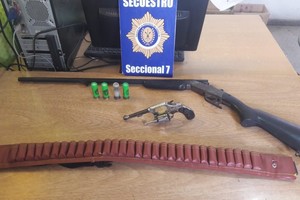 Elementos secuestrados por el personal policial.