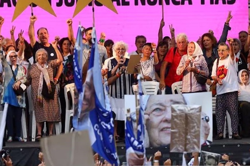 La asociación Madres de Plaza de Mayo ratificó su apoyo al régimen chavista de Venezuela
