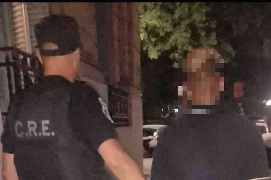 El sujeto fue detenido en cercanías.