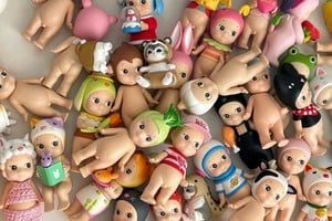 Si bien estos accesorios se hicieron virales en este último tiempo, su historia tiene sus raíces en 1909.