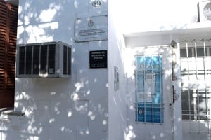 El Registro ubicado en Av. Gdor. Freyre 1.465, afectado por la medida. Crédito: Guillermo Di Salvatore