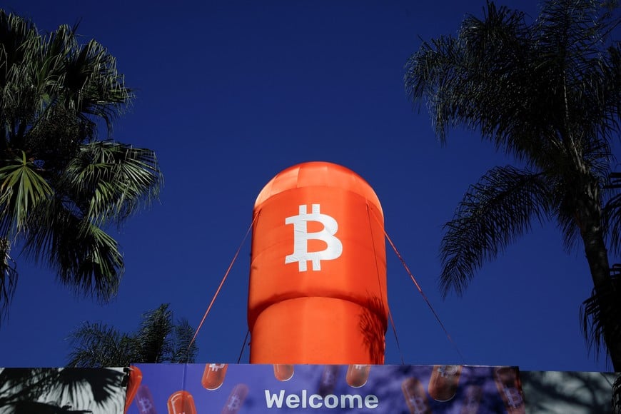 A Bitcoin sign balloon is displayed during the kick-off of the Plan B Forum El Salvador, in San Salvador, El Salvador, January 30, 2025. REUTERS/Jose Cabezas