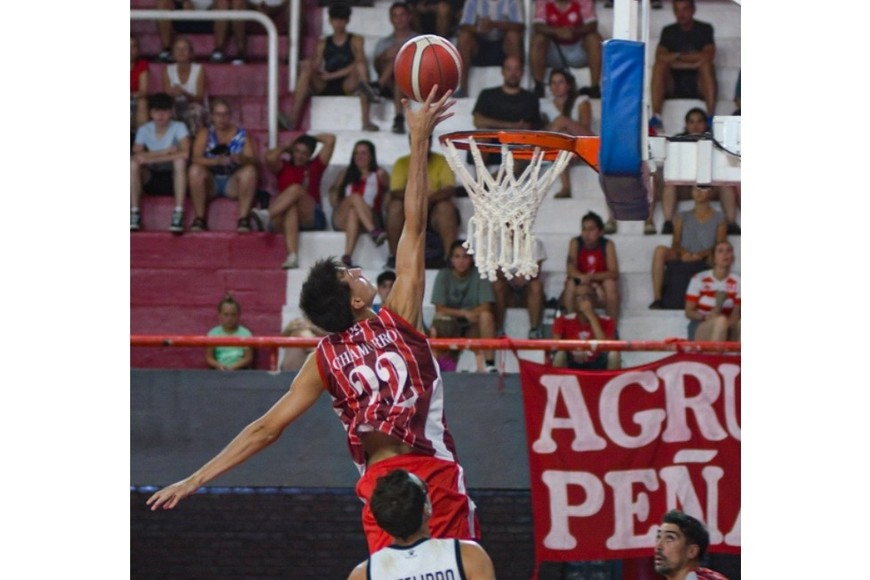 Importante triunfo del Tate ante su gente. Crédito: Manuel Fabatia