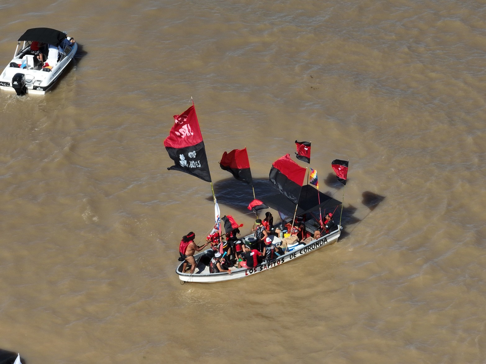 Maratón Santa Fe-Coronda | Puente Colgante | Costanera. Foto: Fernando Nicola