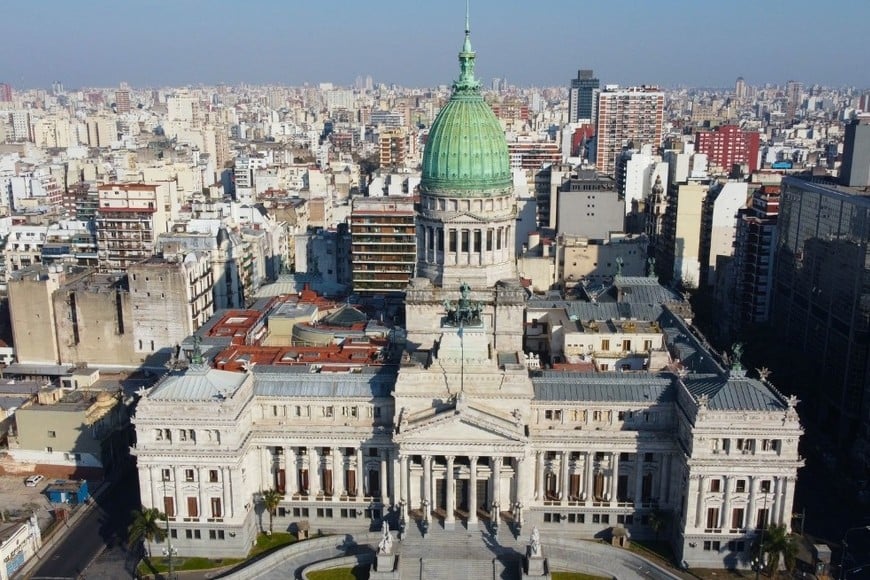 El Congreso Nacional fue inmediata caja de resonancia del anuncio formalizado por el gobierno de Javier Milei para retirar a la Argentina de la Organización Mundial de la Salud.