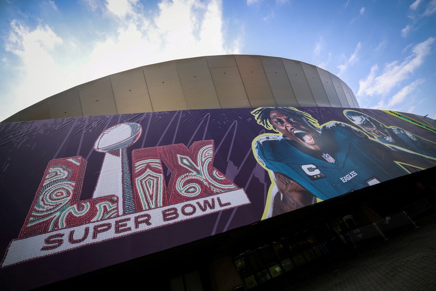A view outside the Superdome, home of the NFL's Super Bowl LIX between the Kansas City Chiefs and the Philadelphia Eagles, in New Orleans, Louisiana, U.S., February 7, 2025. REUTERS/Mike Segar