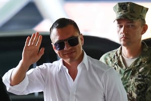 Ecuador's President and presidential candidate for reelection Daniel Noboa, gestures during the presidential election, in Guayaquil, Ecuador February 9, 2025. REUTERS/Luisa Gonzalez