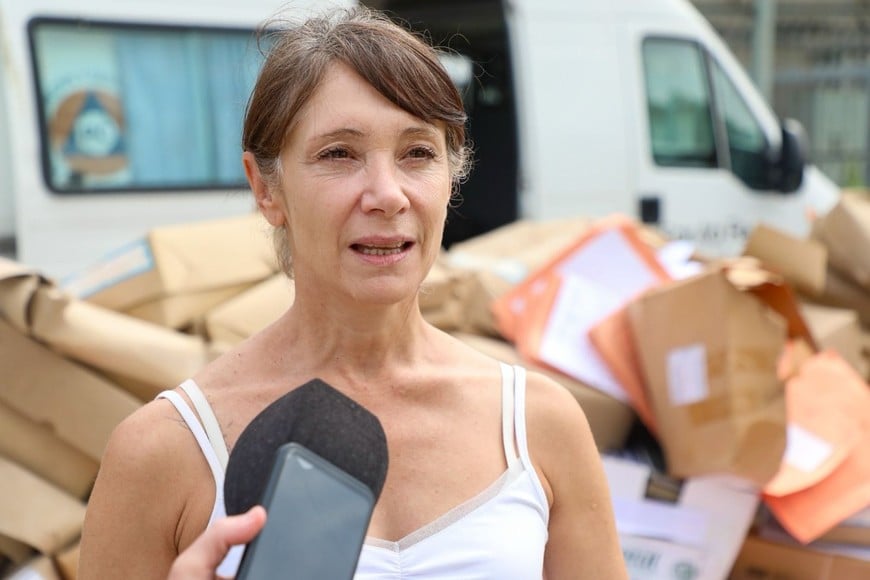 La secretaria de Gestión Pública, Natalia Galano, sostuvo que "el descarte de papel es como la manifestación o el lado B del proceso de transformación digital de la provincia".