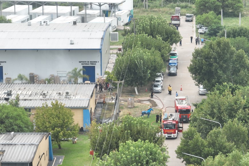Incendio en un depósito del predio del Conicet Santa Fe