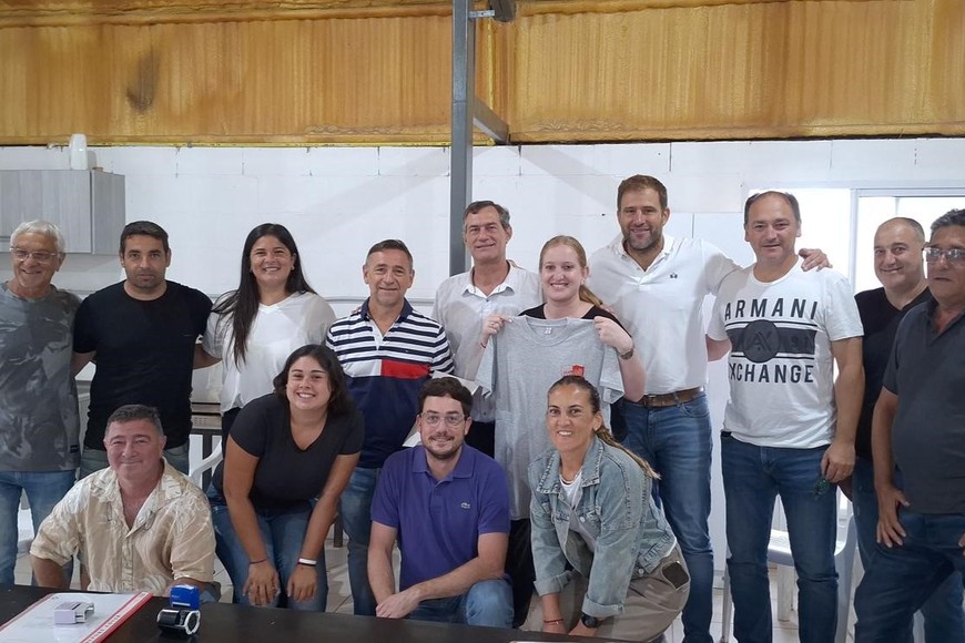 La ministra Tejeda, realizó una recorrida por los departamentos Belgrano e Iriondo.