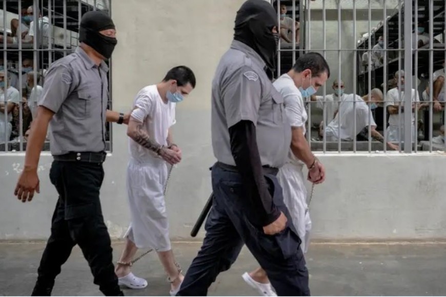 Según Human Rights Watch, las cifras aumentaron durante el estado de excepción.