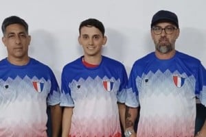 Gustavo Ñaña, Marcos Ríos (H) y Marcos Ríos, serán los integrantes del cuerpo técnico.