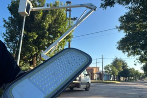 Más iluminación led en El Trébol.