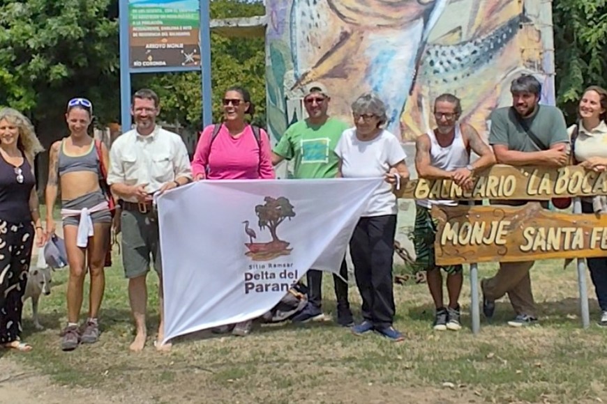 En la Boca de Monje, la titular comunal, Susana Gobbo con su equipo de trabajo. Crédito. Cristian Góndolo