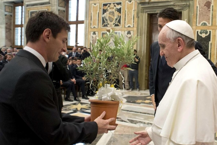 Messi, presente en un encuentro histórico en el Vaticano.