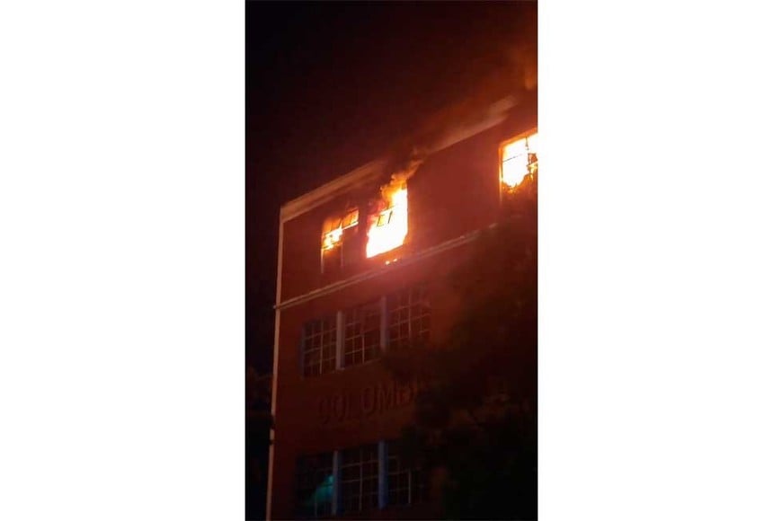 Los vecinos compartieron el minuto a minuto de lo sucedido.