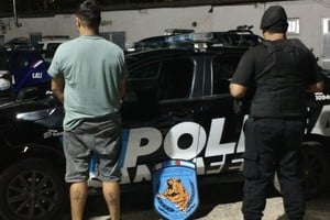 El hombre de 33 años fue detenido en Coronda, buscado por una grave agresión en año nuevo, en la costa de Puerto Gaboto. Unidad Regional XV.