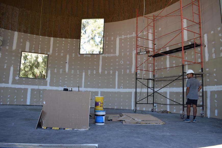 Enrico explicó que “está en marcha su primera etapa con más del 50% de avance"