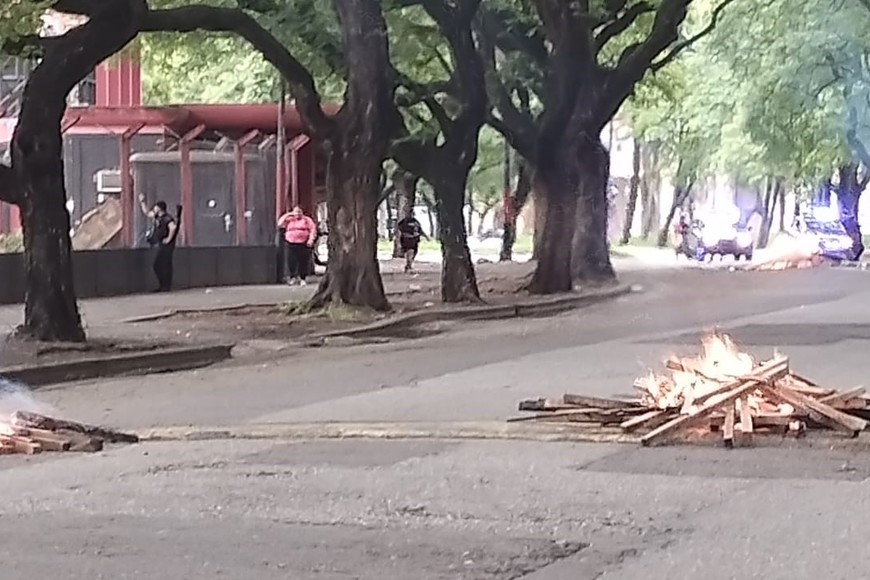 Horas muy convulsionadas en el club del Parque Independencia de Rosario.