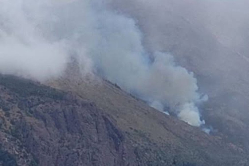 el incendio en el cerro Meta