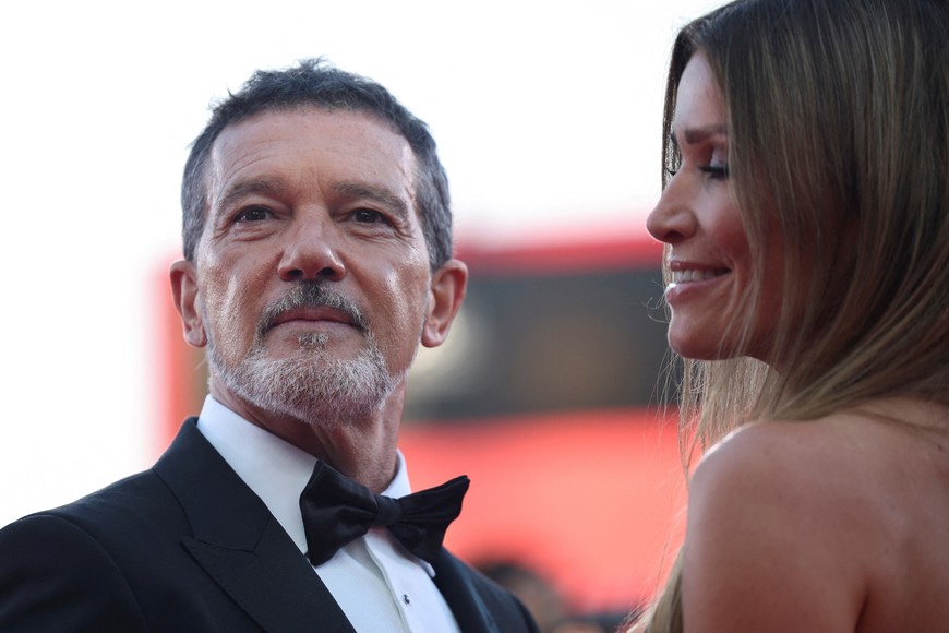 Cast member Antonio Banderas and Nicole Kimpel pose on the red carpet during arrivals for the screening of the movie "Babygirl", in competition, at the 81st Venice Film Festival, Venice, Italy, August 30, 2024. REUTERS/Louisa Gouliamaki