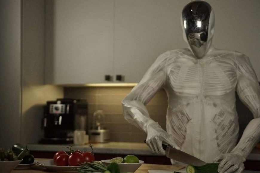 Fragmentos de la impactante presentación del robot. Crédito: Clone Robotics