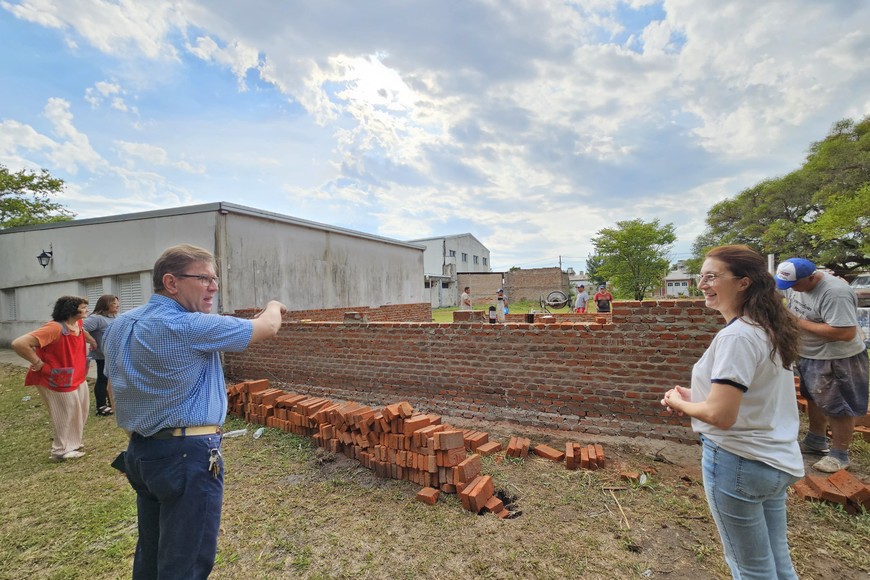Borla participó junto al Gobernador Maximiliano Pullaro de la firma de convenios del Programa 1000 Aulas