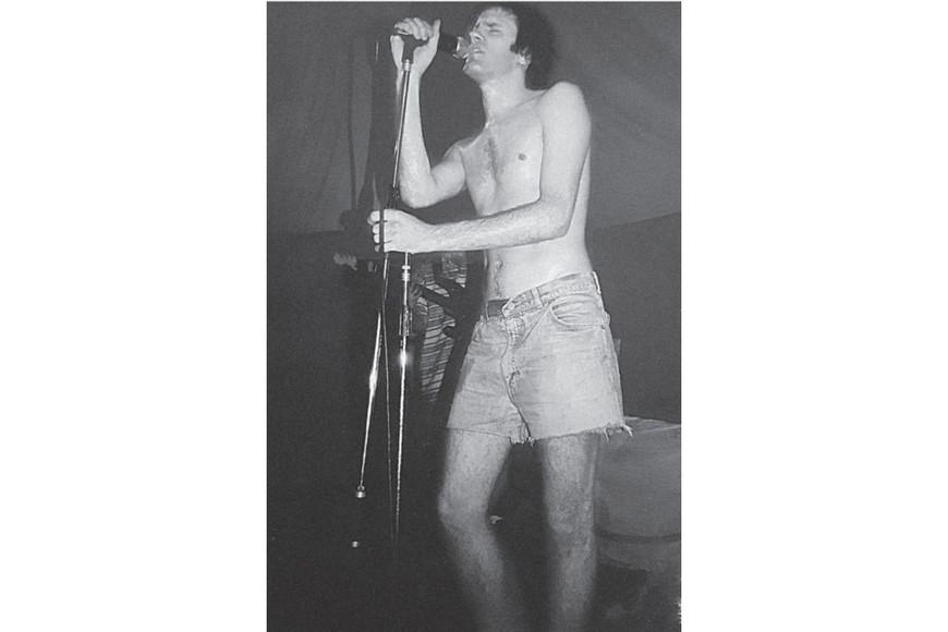 Imagen de “Los Piojos. Una historia documentada”, libro de Jorge Núñez