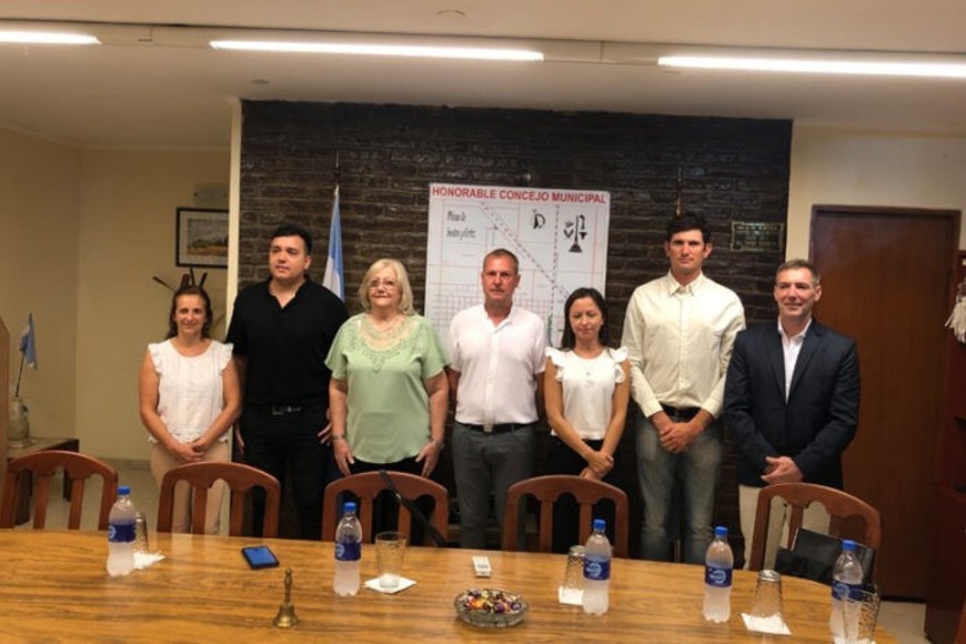 Apertura de sesiones en el Concejo de Sastre