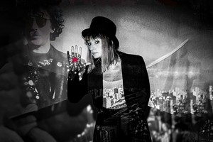 Hilda Lizarazu en la gráfica de su disco y show “Hilda canta Charly”, en homenaje a Charly García