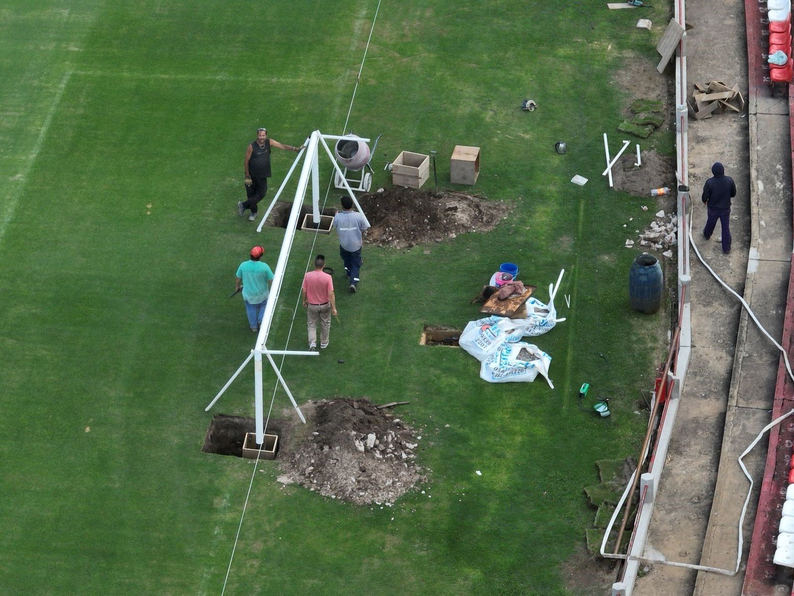 Unión agrandó los arcos del 15 de Abril.