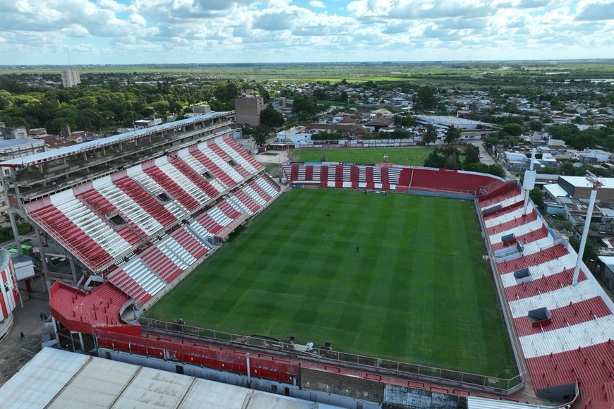 Unión agrandó los arcos del 15 de Abril.