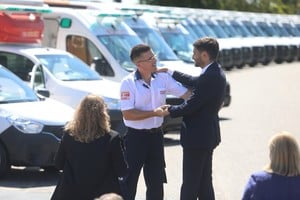 Pullaro presentó 174 ambulancias 0 Km. Foto: Gobierno de la Provincia
