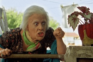 Gasalla en la piel de Mamá Cora, en “Esperando la carroza”. Foto: Rosafrey, Susy Suranyi y Asociados