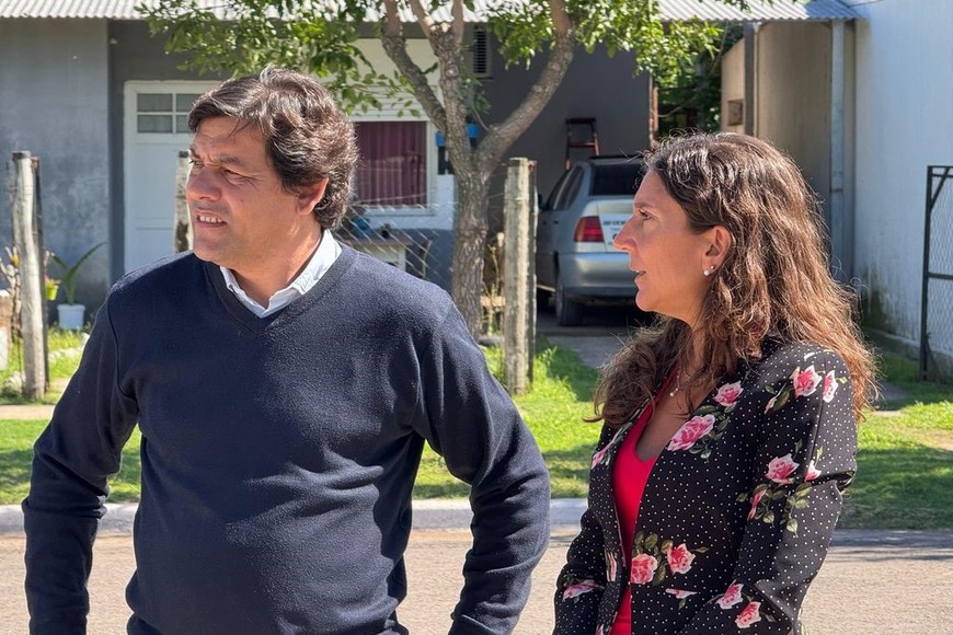 Integrantes de la Mesa en plena reunión.