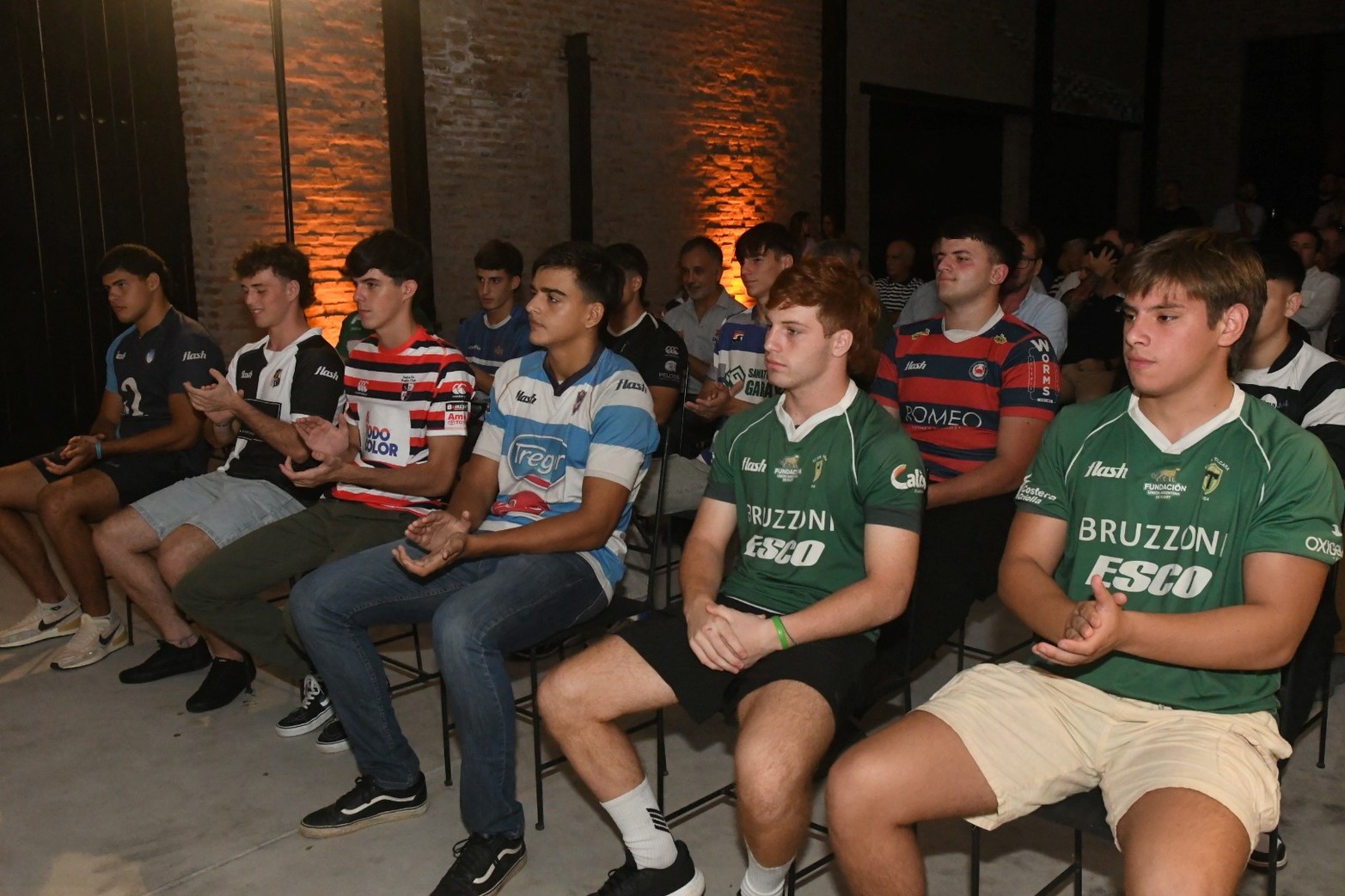 Presentación copa Sanatorio Santa Fe del Torneo Dos Orillas de Rugby