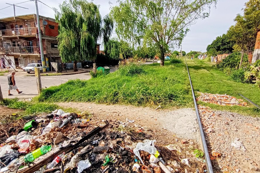 Zona de calle Freire y las vías. Crédito:  Marcelo Manera