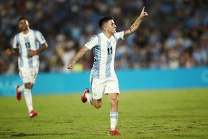 Golazo de Almada. Foto: REUTERS