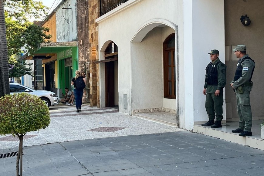 Las irrupciones fueron realizadas por distintas unidades de la Gendarmería Nacional. El Litoral
