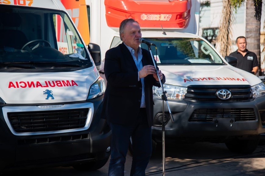 El acto fue encabezado por el senador provincial Felipe Michlig